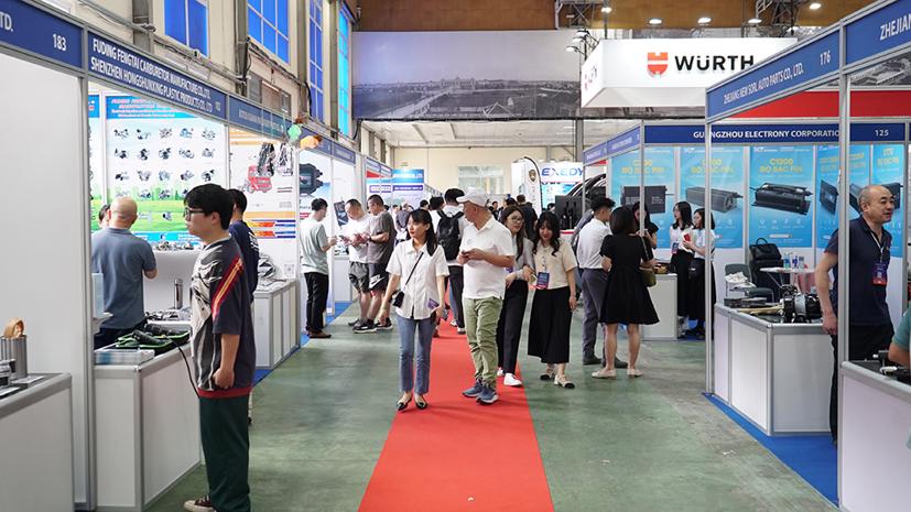 Cơ hội kết nối giao thương dành cho các doanh nghiệp trong và ngoài nước trong bối cảnh ngành công nghiệp ô tô, xe máy tại Việt Nam đang trong đà tăng trưởng mạnh. Ảnh: Lê Vũ