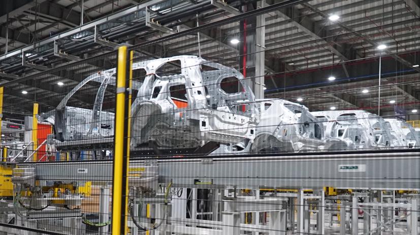 Bộ T&#224;i ch&#237;nh đề xuất giảm 50% lệ ph&#237; trước bạ &#244; t&#244; sản xuất, lắp r&#225;p trong nước từ 1/8 - Ảnh 1