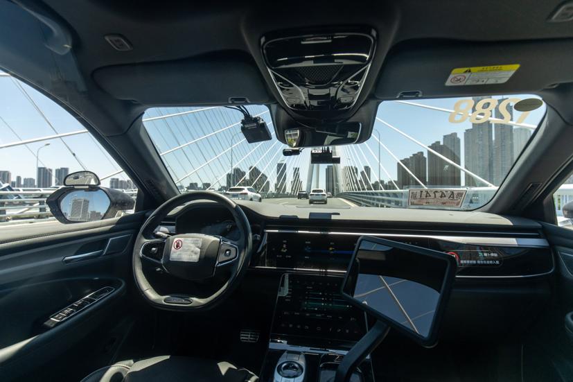 Vũ Hán đã trở thành nơi thử nghiệm lớn nhất của Trung Quốc cho taxi của Baidu. Ảnh: Bloomberg.