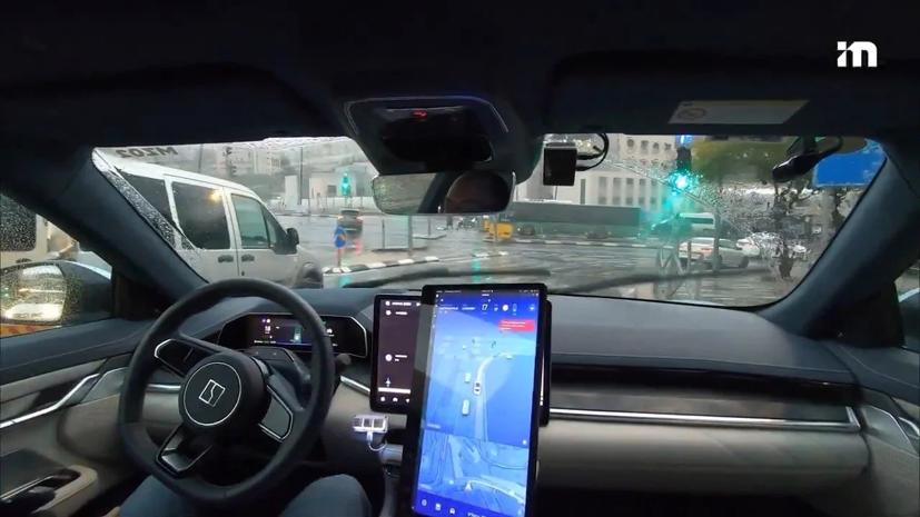 Intel mở ra con đường mới đến xe tự h&#224;nh kh&#225;c biệt Tesla, Waymo - Ảnh 4