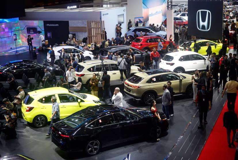 Giấc mơ của Indonesia v&#224; cuộc đua gi&#224;nh vị thế cường quốc xe điện - Ảnh 1