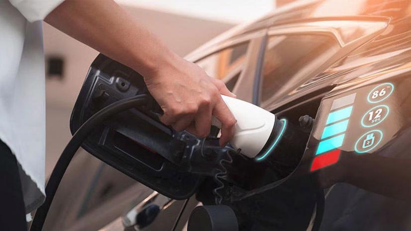 Các nhà sản xuất "phòng rủi ro" với xe hybrid dù xe điện bùng nổ toàn cầu - Ảnh 2