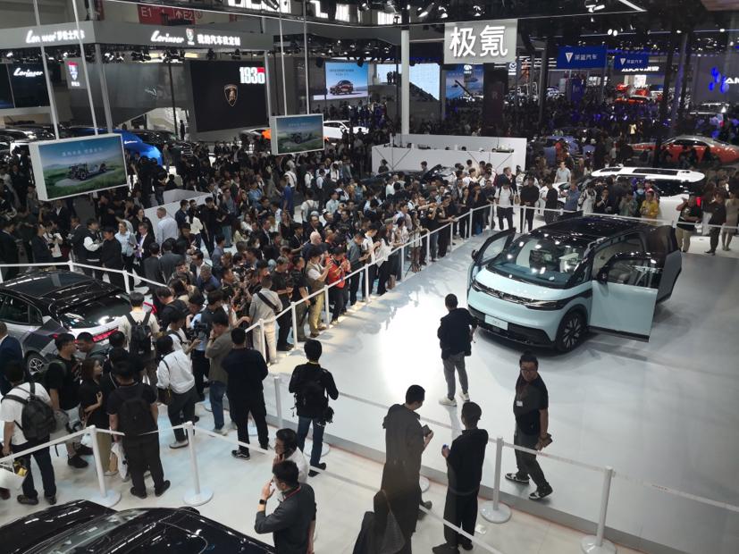 Cuộc chiến sinh tồn ở thị trường ô tô Trung Quốc đang rất khốc liệt với cuộc chiến giá cả.