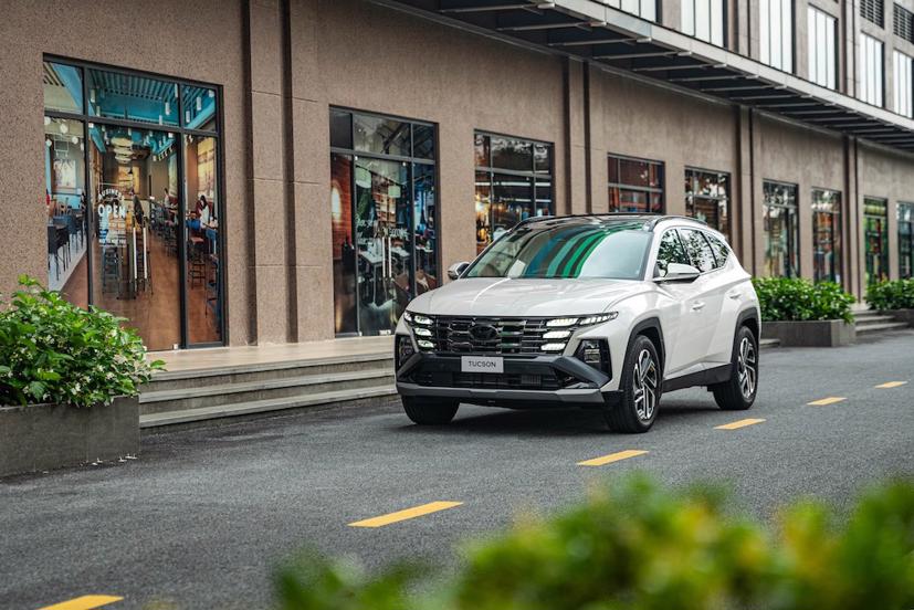 Trước th&#225;ng Ng&#226;u, c&#225;c h&#227;ng chạy đua khuyến mại k&#237;ch cầu - Ảnh 3