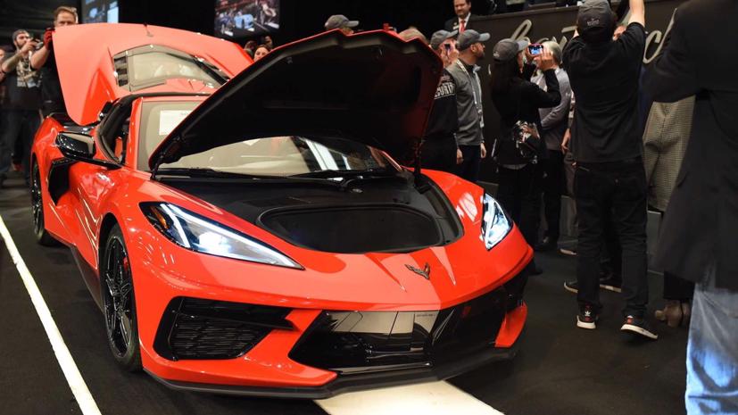 Siêu xe Corvette đầu tiên của năm 2020 được bán với giá 3 triệu USD - Ảnh 7