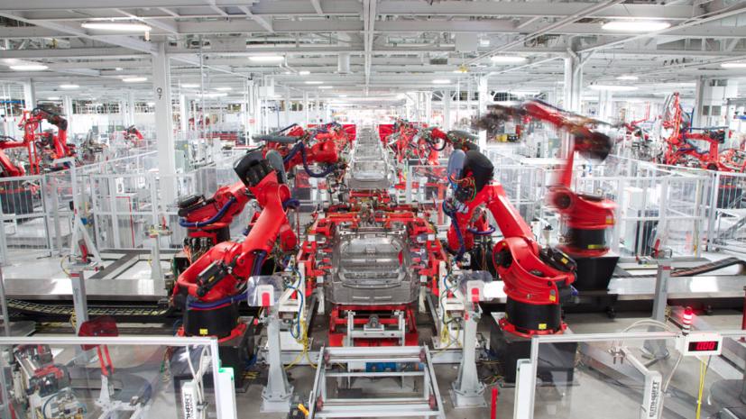 Bên trong một nhà máy Gigafactory - Ảnh: MIT Technology Review.