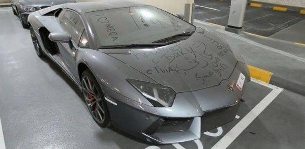 Ch&#249;m ảnh: Bị bỏ rơi, loạt xe Lamborghini đắt đỏ h&#243;a sắt vụn - Ảnh 7