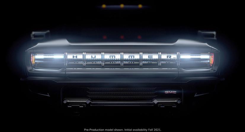 GM gần đây tung quảng cáo mẫu bán tải điện GMC Hummer EV.
