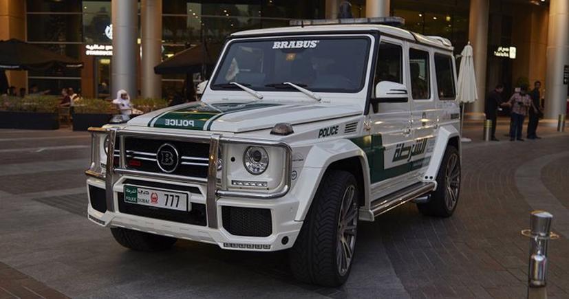 15 điều th&#250; vị về đội si&#234;u xe của cảnh s&#225;t Dubai - Ảnh 14