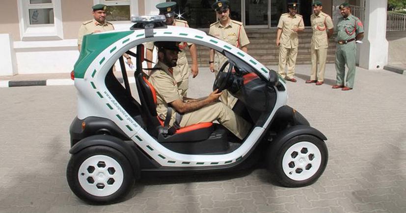 15 điều th&#250; vị về đội si&#234;u xe của cảnh s&#225;t Dubai - Ảnh 8