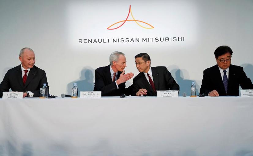Lãnh đạo ba hãng xe Nissan, Renault và Mitsubishi tại một cuộc họp của liên minh vào tháng 3/2019 - Ảnh: Reuters.