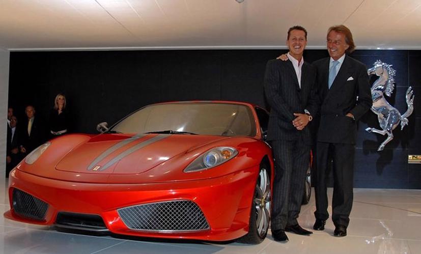 Kh&#225;m ph&#225; bộ sưu tập xe của huyền thoại F1 Michael Schumacher - Ảnh 13