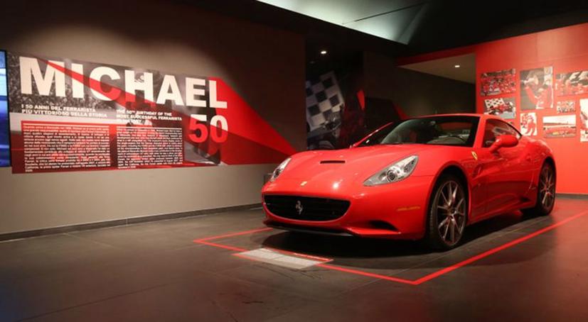 Kh&#225;m ph&#225; bộ sưu tập xe của huyền thoại F1 Michael Schumacher - Ảnh 14