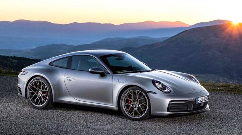 Bộ sưu tập ô tô độc đáo của Elon Musk - Ảnh 8