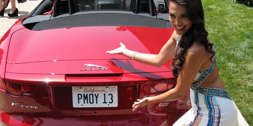 Ngắm bộ sưu tập &#244; t&#244; v&#224; bạn g&#225;i của “&#244;ng tr&#249;m” Playboy - Ảnh 13