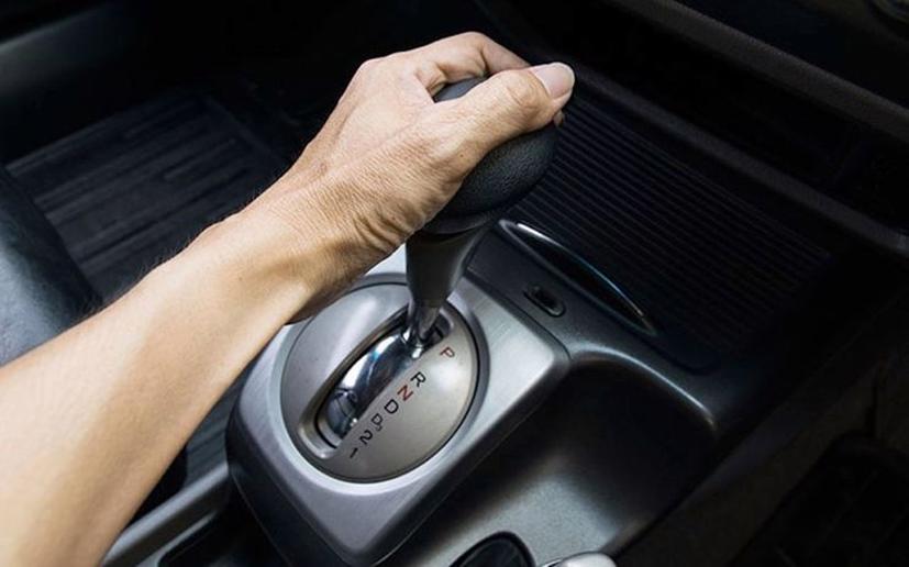 10 ưu điểm v&#224; 5 nhược điểm của xe số s&#224;n - Ảnh 13