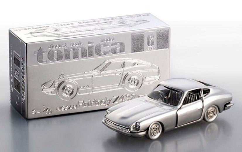 Chiêm ngưỡng loạt ô tô đồ chơi đắt hơn cả xe thật - Ảnh 8