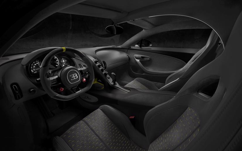 &quot;Diện kiến&quot; 4 chiếc hypercar Bugatti Divo đầu ti&#234;n vừa xuất xưởng - Ảnh 2