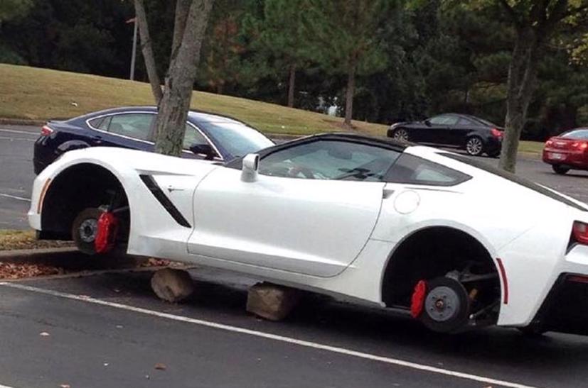 Loạt ảnh &#244; t&#244; đắt tiền bị đạo ch&#237;ch “vặt” b&#225;nh - Ảnh 4