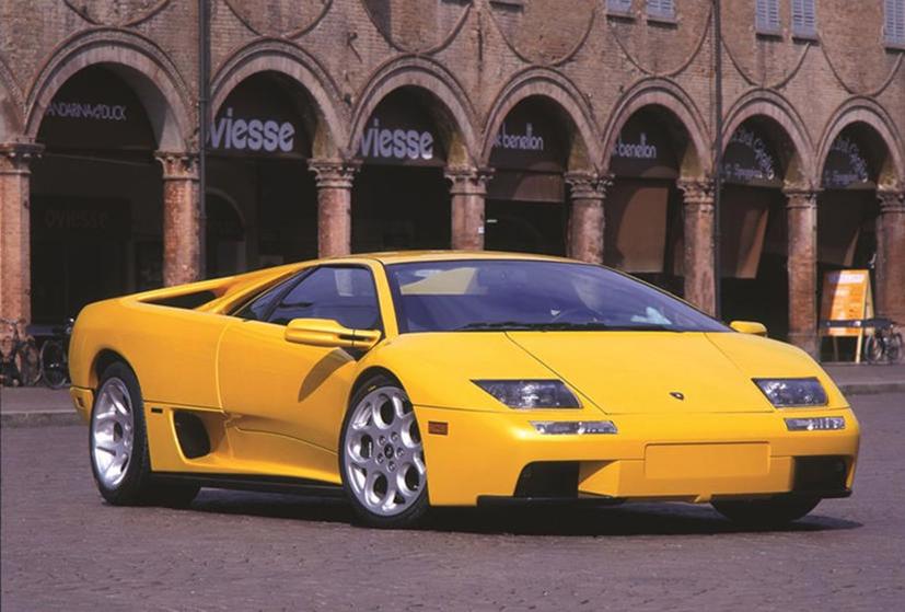 “Bí mật” phía sau tên gọi của loạt ô tô nổi tiếng - Ảnh 9