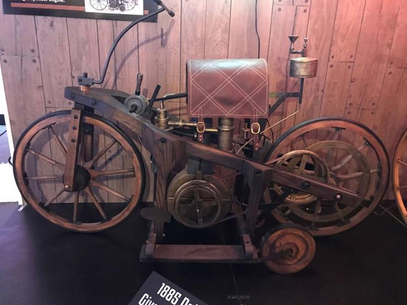15 sự thật về chiếc xe m&#225;y đầu ti&#234;n tr&#234;n thế giới - Ảnh 13