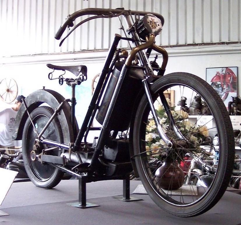 Chi&#234;m ngưỡng 16 chiếc xe m&#225;y đầu ti&#234;n ra đời tr&#234;n thế giới - Ảnh 5