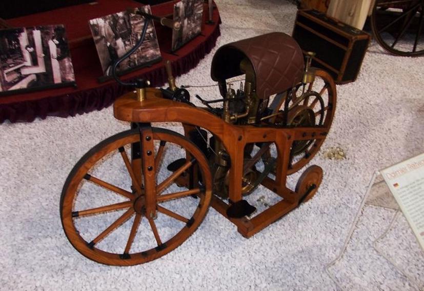 15 sự thật về chiếc xe m&#225;y đầu ti&#234;n tr&#234;n thế giới - Ảnh 9