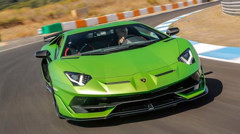 Cuộc đua tốc độ giữa Ferrari và Lamborghini - Ảnh 3