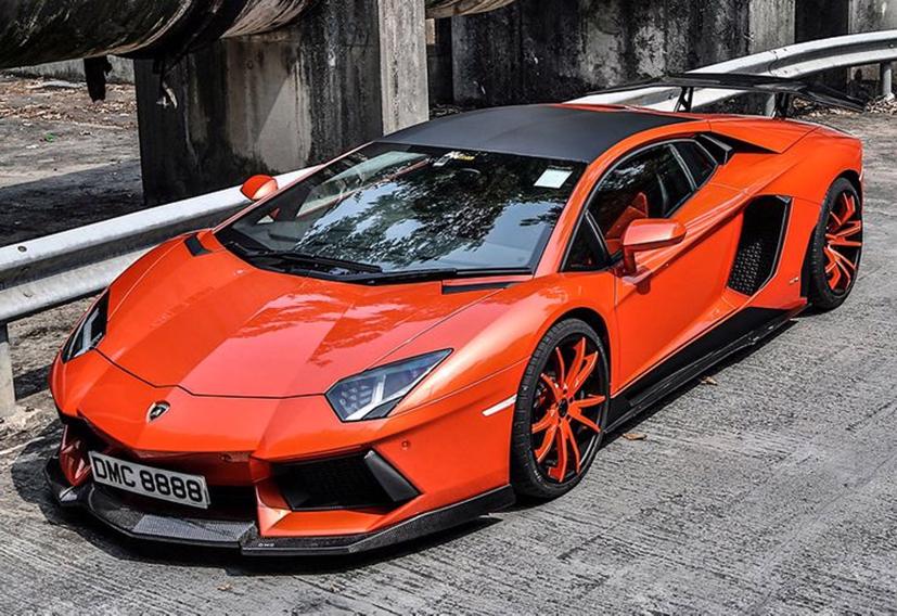 Cuộc đua tốc độ giữa Ferrari và Lamborghini - Ảnh 5