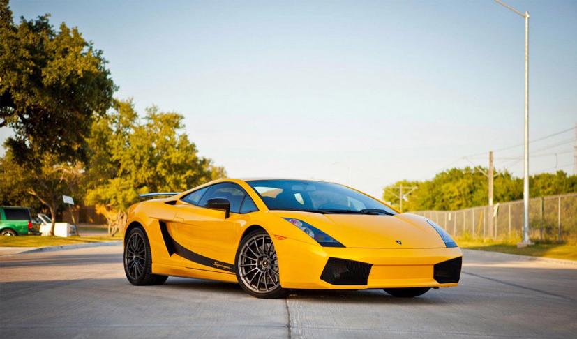 Cuộc đua tốc độ giữa Ferrari và Lamborghini - Ảnh 9