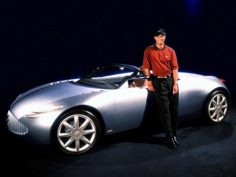 Kh&#225;m ph&#225; bộ sưu tập xe của huyền thoại golf Tiger Woods - Ảnh 2