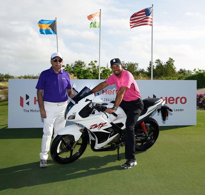 Kh&#225;m ph&#225; bộ sưu tập xe của huyền thoại golf Tiger Woods - Ảnh 1