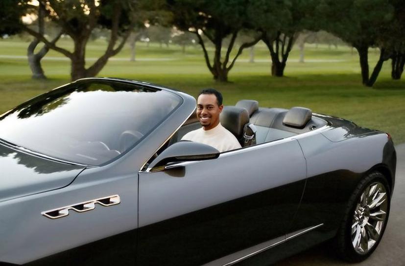 Kh&#225;m ph&#225; bộ sưu tập xe của huyền thoại golf Tiger Woods - Ảnh 8