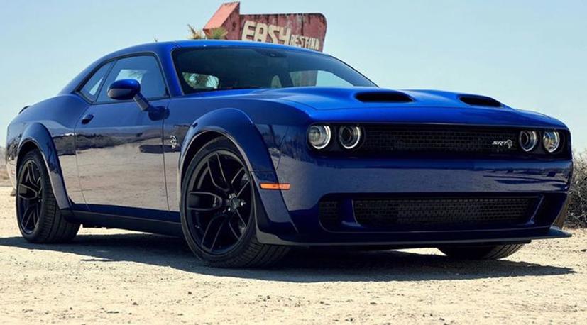 10 mẫu xe đắt bất ngờ từ c&#225;c thương hiệu &#244; t&#244; phổ th&#244;ng - Ảnh 5