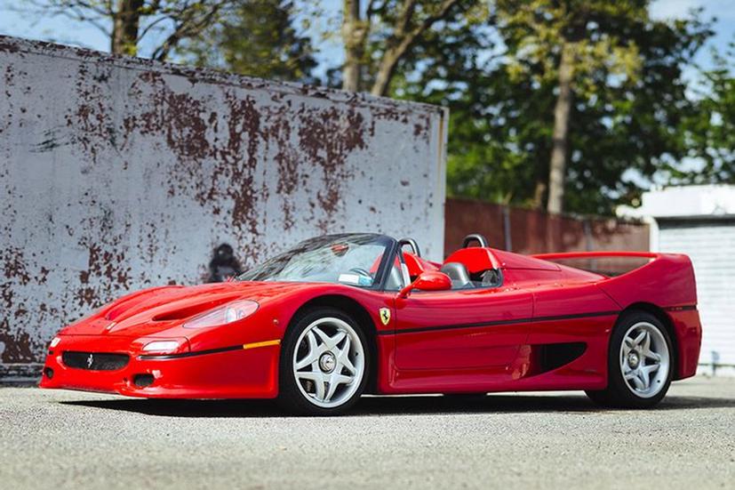 Th&#250; chơi xe của tay đấm huyền thoại Mike Tyson - Ảnh 11