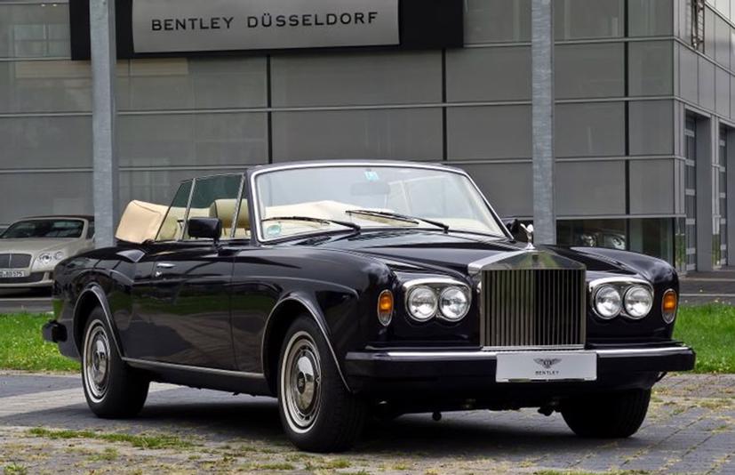 Th&#250; chơi xe của tay đấm huyền thoại Mike Tyson - Ảnh 7