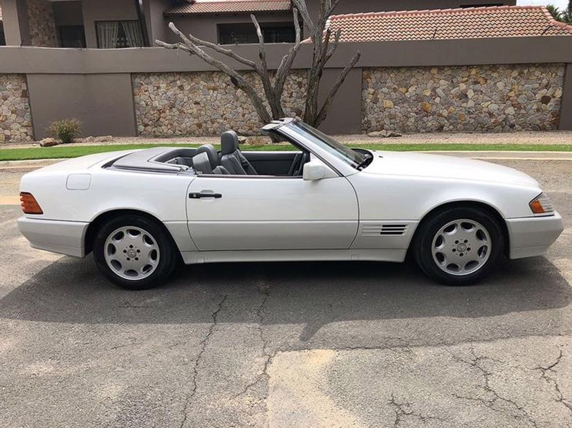 Th&#250; chơi xe của tay đấm huyền thoại Mike Tyson - Ảnh 9