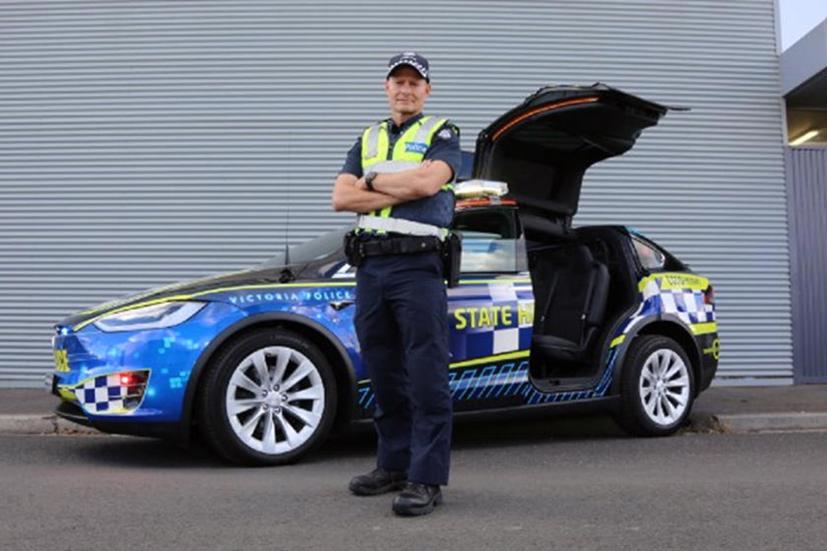 11 xe ô tô cảnh sát “ngầu” nhất thế giới - Ảnh 8