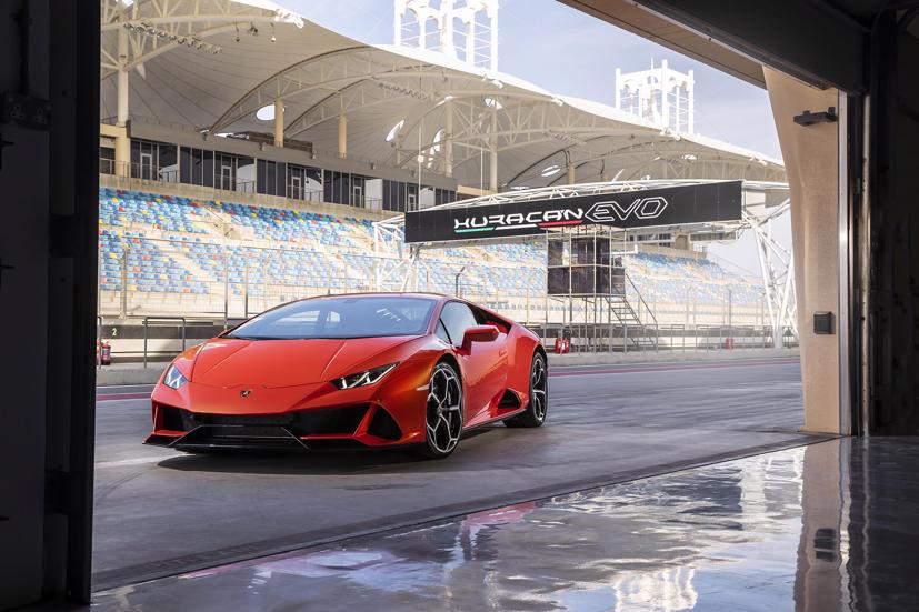 2019 - Năm kỷ lục vàng son của Lamborghini | AutoMotorVN