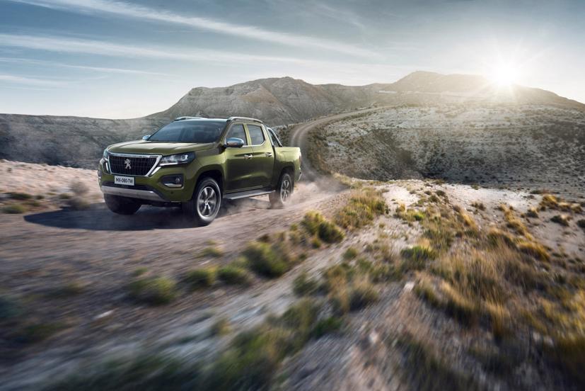 Landtrek - xe b&#225;n tải đầu ti&#234;n của Peugeot - Ảnh 1