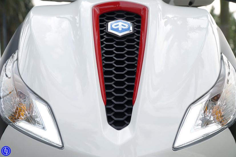 Soi chi tiết Piaggio Medley 2020 c&#243; g&#236; hơn Honda SH - Ảnh 10