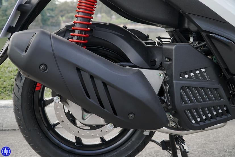 Soi chi tiết Piaggio Medley 2020 c&#243; g&#236; hơn Honda SH - Ảnh 14