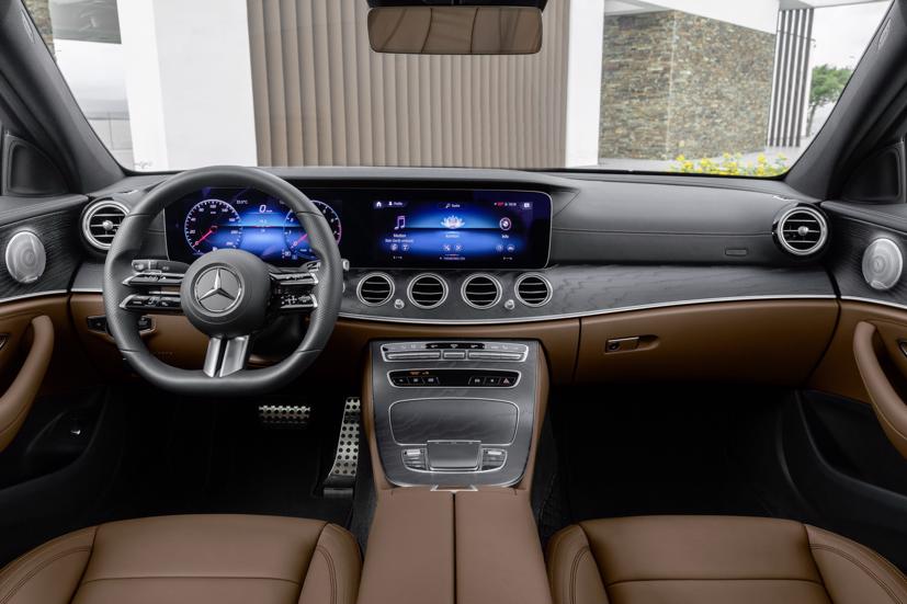 Mercedes-Benz n&#226;ng cấp E-Class 2021 - Ảnh 2