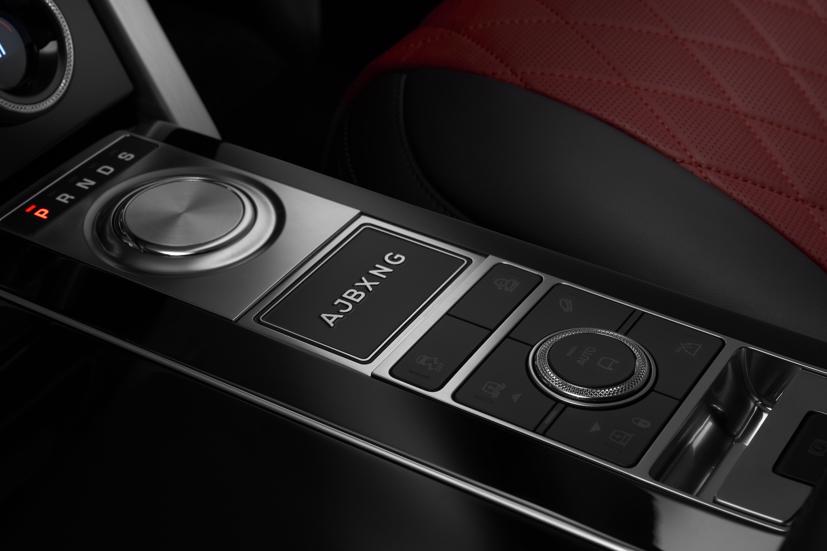 Range Rover SVAutobiography độc nhất của nh&#224; v&#244; địch Anthony Joshua - Ảnh 5