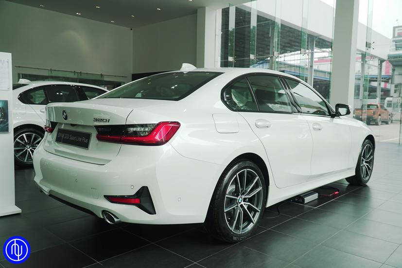 BMW Series 3 thế hệ mới: gi&#225; từ 1,9 tỷ đồng - Ảnh 5