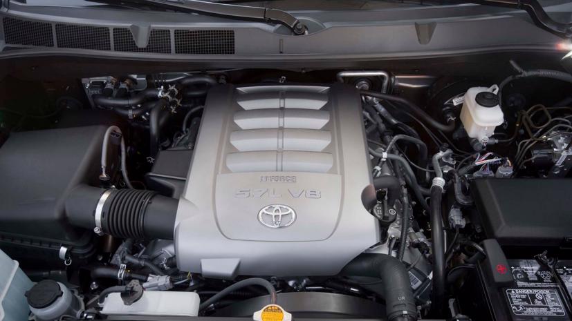 Những khối động cơ V8 sẽ sớm bị Toyota loại khỏi thị trường. Ảnh: Carscoops.
