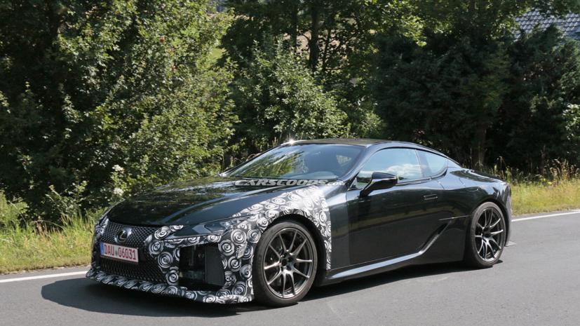 Sẽ vẫn có số ít sản phẩm được Toyota trang bị động cơ V8, như dòng Lexus LC này. Ảnh: Carscoops.