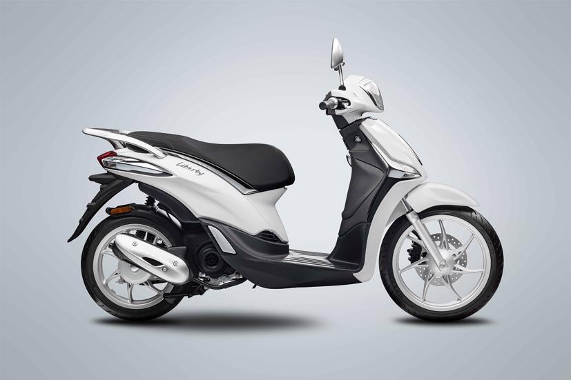Piaggio Liberty 50cc hiện được phân phối tại các đại lý trên toàn quốc với mức giá bán lẻ 39,9 triệu đồng