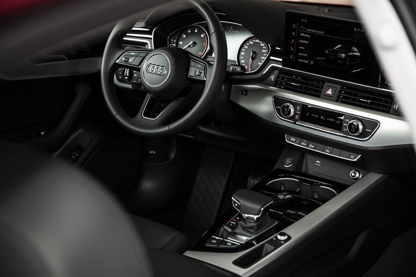 Chi tiết Audi A4 phi&#234;n bản mới 2020 vừa về Việt Nam - Ảnh 12