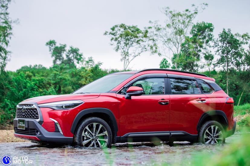 Corolla Cross 2020 - h&#227;y nh&#236;n t&#244;i như một &quot;Toyota kh&#225;c&quot; - Ảnh 20